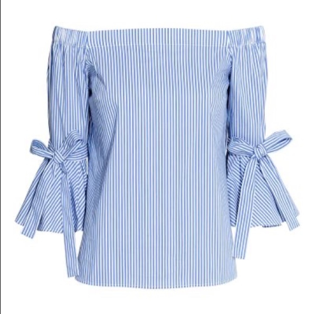 H&M off the shoulder blouse
